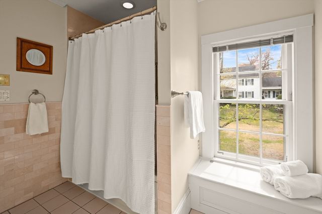 115 Prescott Street, Reading, MA 01867