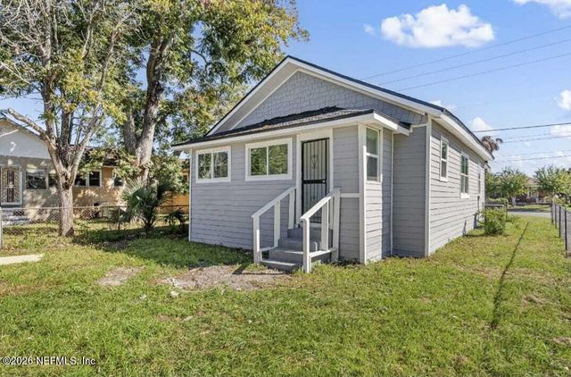 2006 MYRTLE Avenue N, Jacksonville, FL 32209