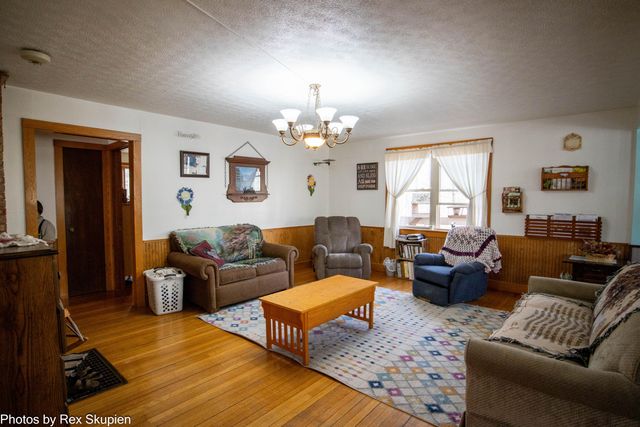 1314 W 40th Street, Fremont, MI 49412