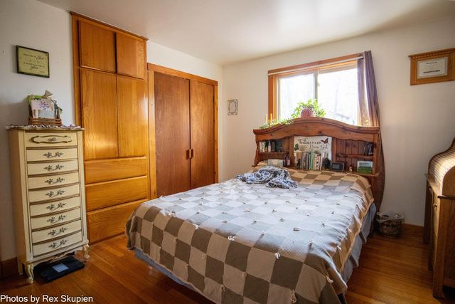 1314 W 40th Street, Fremont, MI 49412