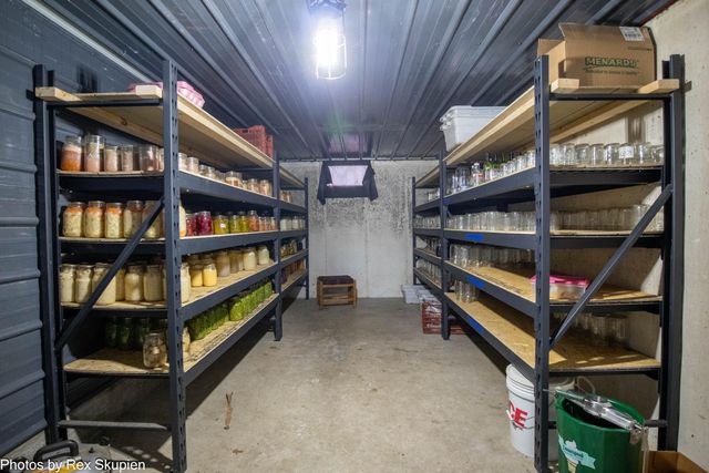 1314 W 40th Street, Fremont, MI 49412