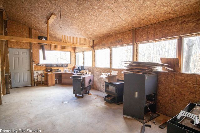 1314 W 40th Street, Fremont, MI 49412