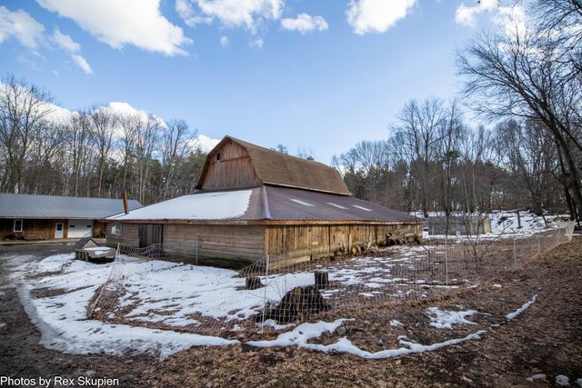 1314 W 40th Street, Fremont, MI 49412