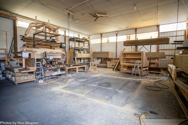 1314 W 40th Street, Fremont, MI 49412