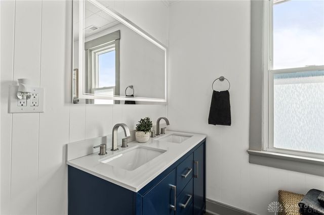 712 S Clay Street, Troy, OH 45373