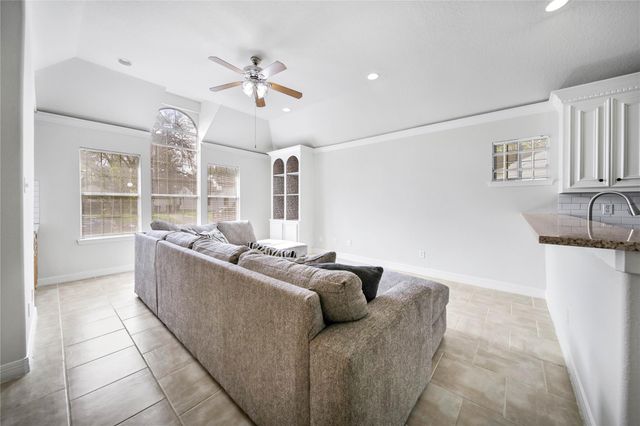 4943 Gammage Street, Houston, TX 77021