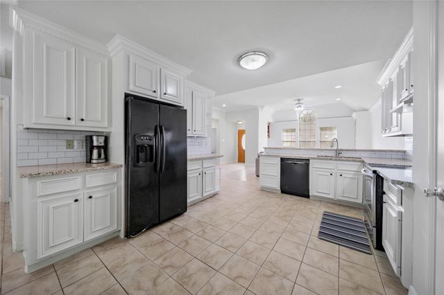 4943 Gammage Street, Houston, TX 77021