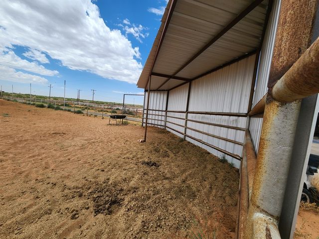 2401 S County Rd 1050, Midland, TX 79782