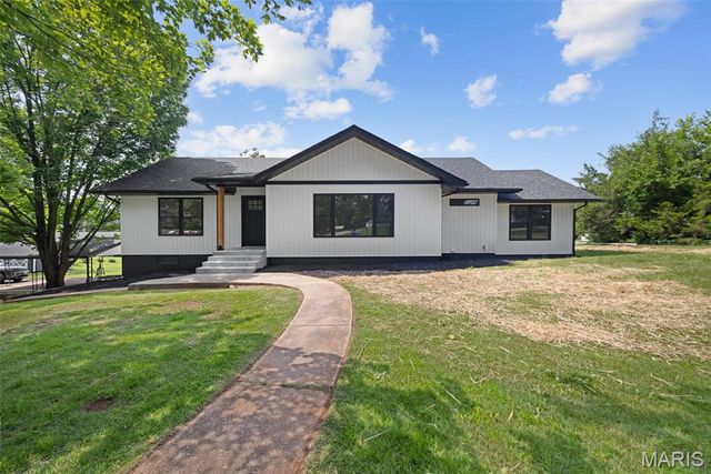 214 Fir Street, Park Hills, MO 63601