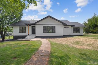 214 Fir Street, Park Hills, MO 63601