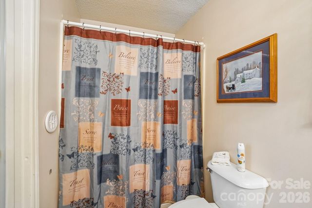 650 Creek Side Drive, Maggie Valley, NC 28751
