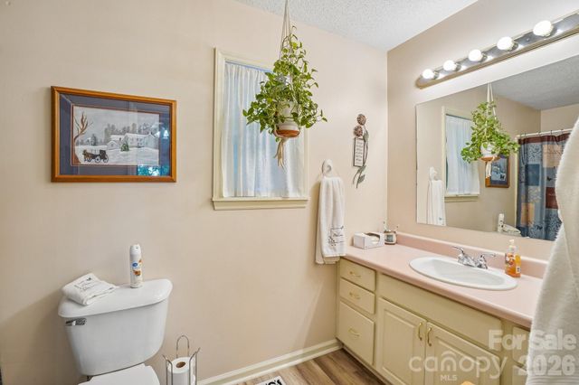 650 Creek Side Drive, Maggie Valley, NC 28751