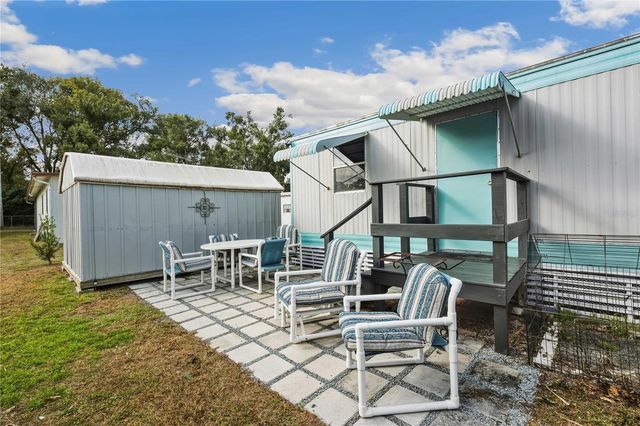 37020 LOIS AVENUE, Zephyrhills, FL 33542