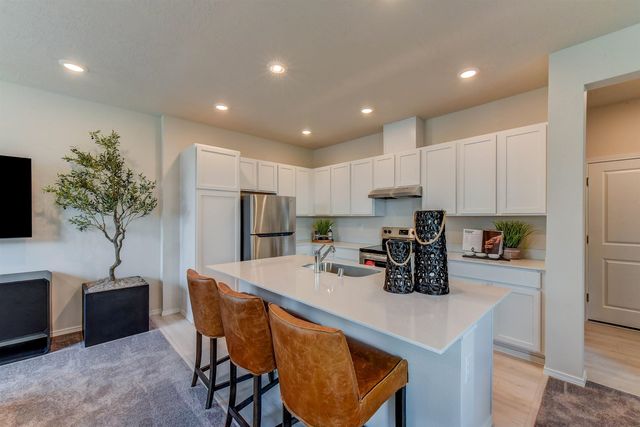 24570 E Harrier Lane Ln, Liberty Lake, WA 99019