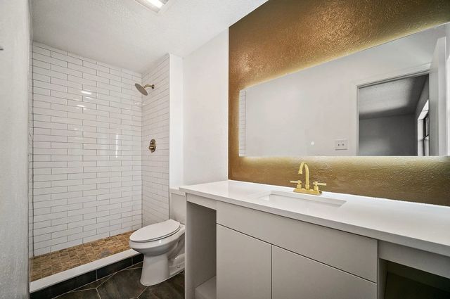 2500 Laurel Lane, Plano, TX 75074