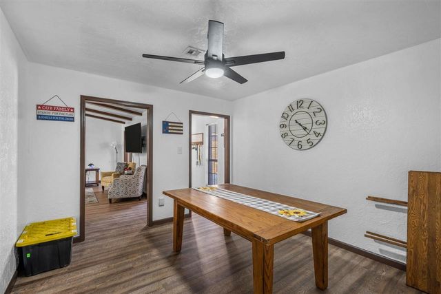 406 Shady Lane, Cache, OK 73527