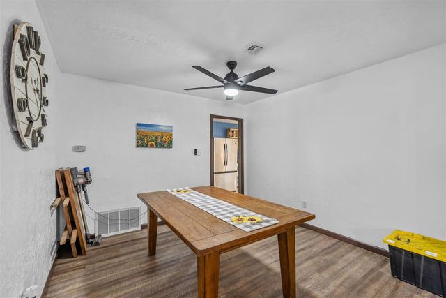 406 Shady Lane, Cache, OK 73527