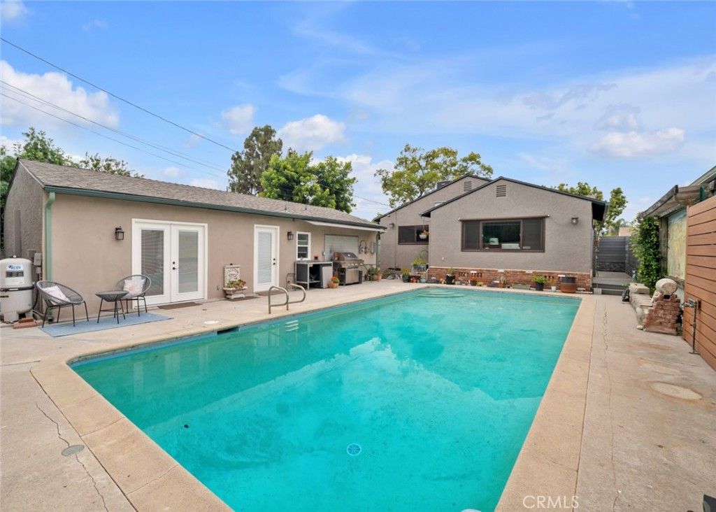 322 S Lincoln Street, Burbank, CA 91506 — exterior