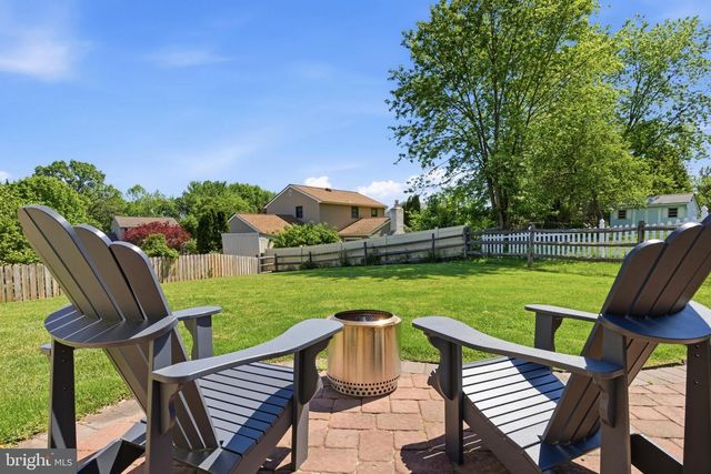 425 SAWYER DR, Harleysville, PA 19438