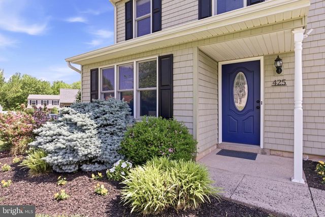 425 SAWYER DR, Harleysville, PA 19438
