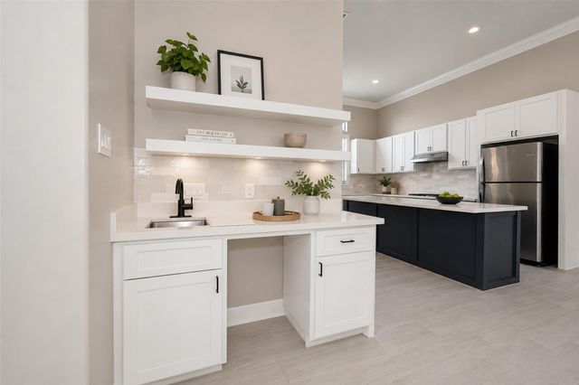 3014 S Rice Avenue, Houston, TX 77056