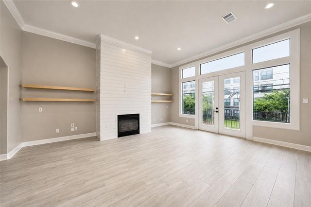 3014 S Rice Avenue, Houston, TX 77056