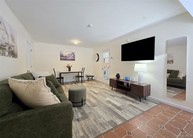 11 Navajo Court 11, Coram, NY 11727