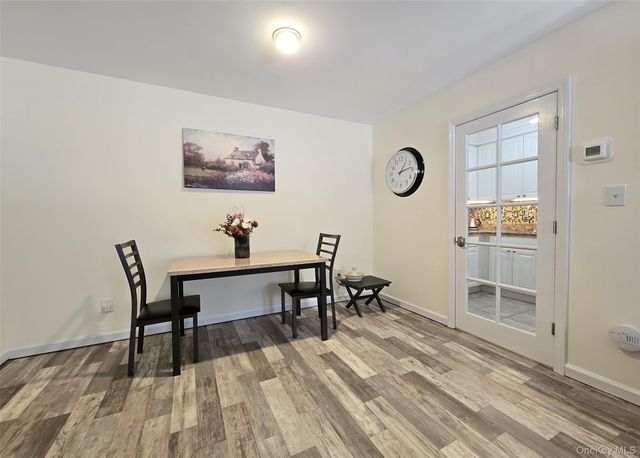 11 Navajo Court 11, Coram, NY 11727