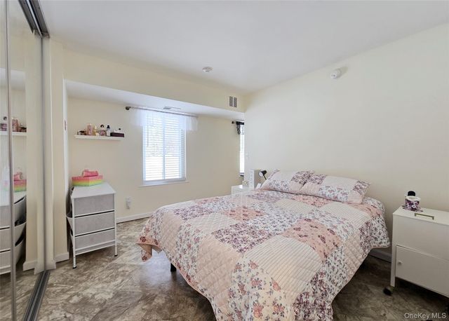 11 Navajo Court 11, Coram, NY 11727