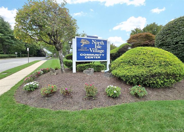 11 Navajo Court 11, Coram, NY 11727