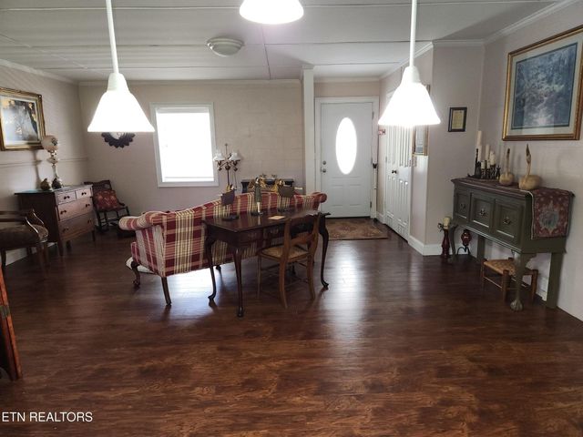 224 County Road 146, Riceville, TN 37370