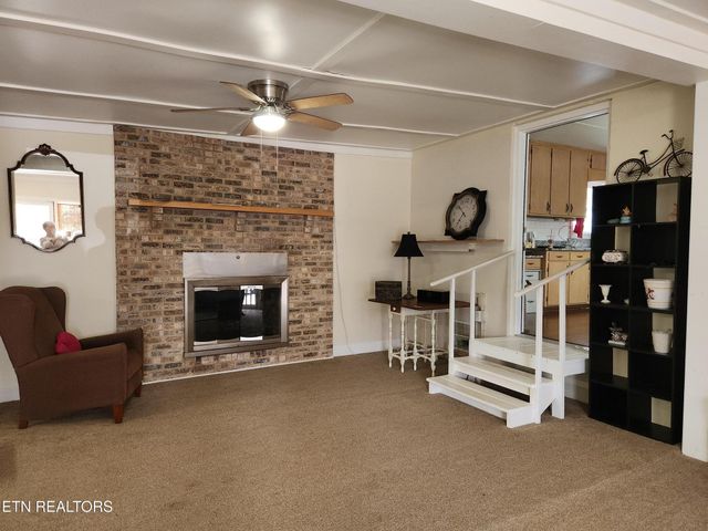 224 County Road 146, Riceville, TN 37370