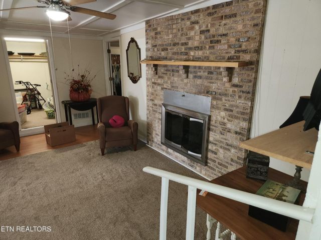 224 County Road 146, Riceville, TN 37370