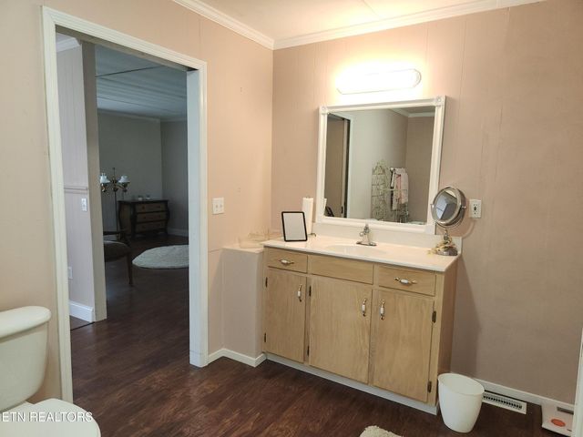 224 County Road 146, Riceville, TN 37370