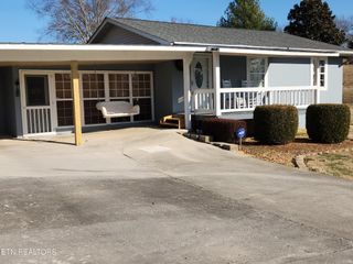 224 County Road 146, Riceville, TN 37370