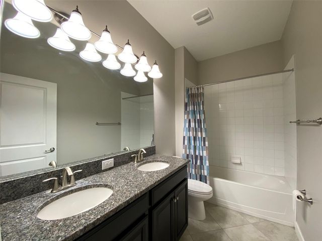 10049 VICTORY GALLOP LOOP, Ruskin, FL 33573