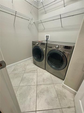 10049 VICTORY GALLOP LOOP, Ruskin, FL 33573