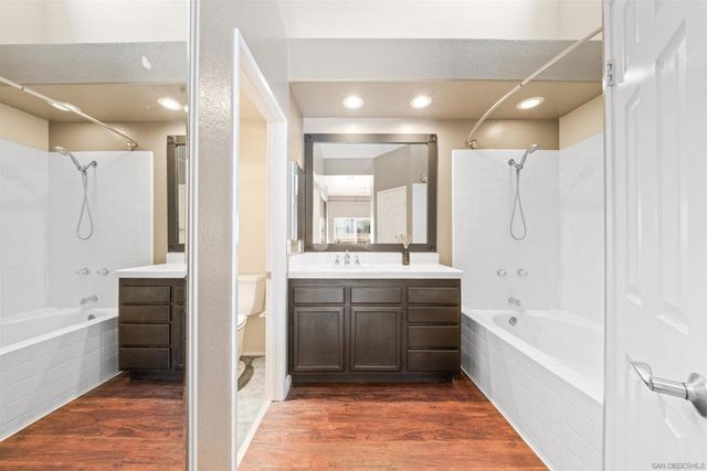 7274 Shoreline 114, San Diego, CA 92122