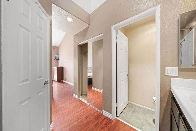 7274 Shoreline 114, San Diego, CA 92122