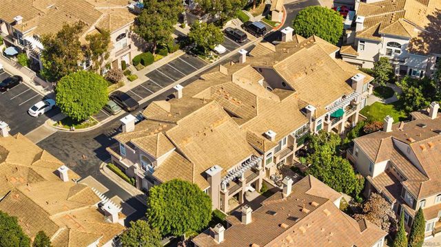 7274 Shoreline 114, San Diego, CA 92122