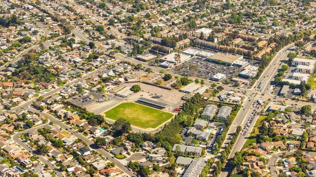 7274 Shoreline 114, San Diego, CA 92122