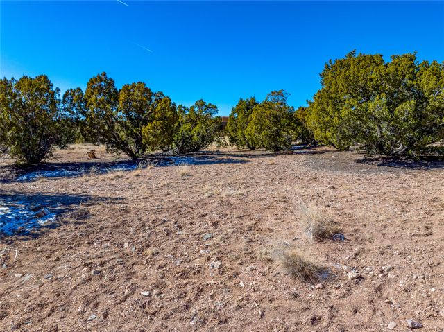 133 Sunflower Drive, Santa Fe, NM 87506