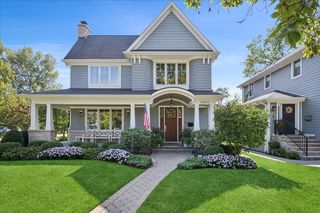 1004 Oak Street, Winnetka, IL 60093