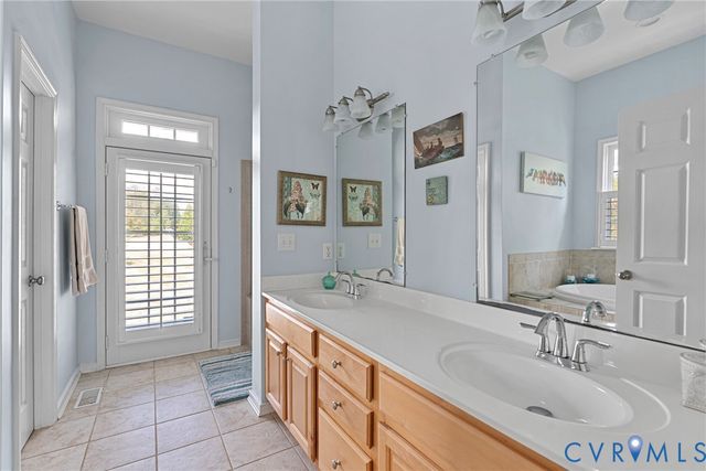 935 Ring Farm Road, White Stone, VA 22578