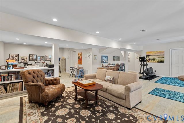 935 Ring Farm Road, White Stone, VA 22578