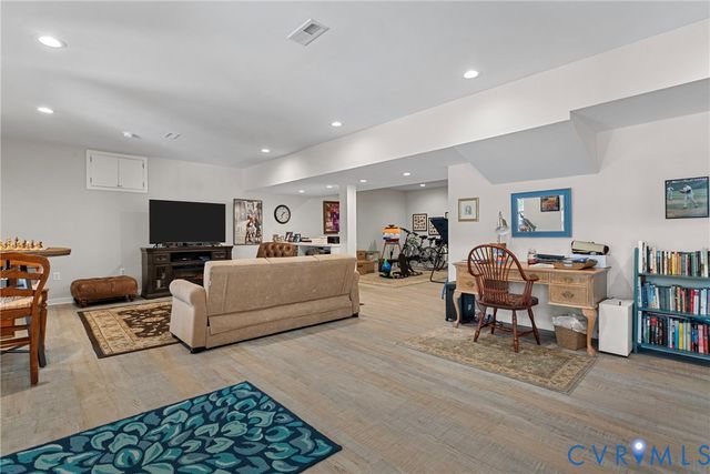 935 Ring Farm Road, White Stone, VA 22578