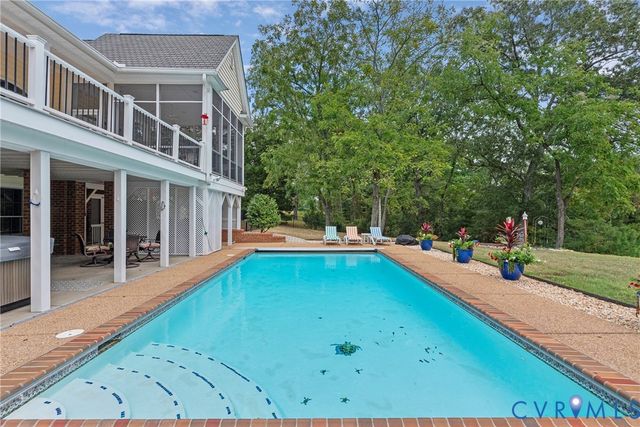 935 Ring Farm Road, White Stone, VA 22578