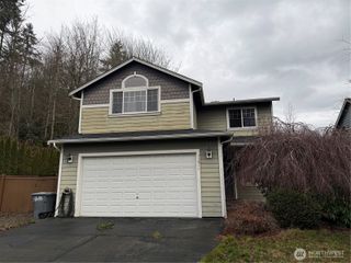 11811 120th Street E, Puyallup, WA 98374