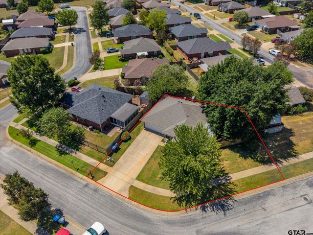 467 Redbud Circle, Whitehouse, TX 75791