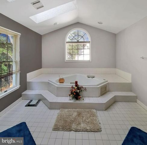 1600 OLD DRUMMER BOY LN, Fort Washington, MD 20744